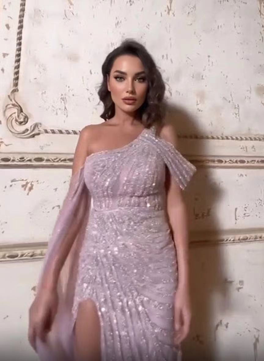 One shoulder side split floor length sparkly sequined designed party dress