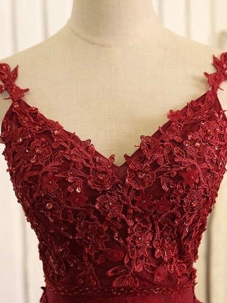 Mermaid style lace straps chapel length yarn wedding dress