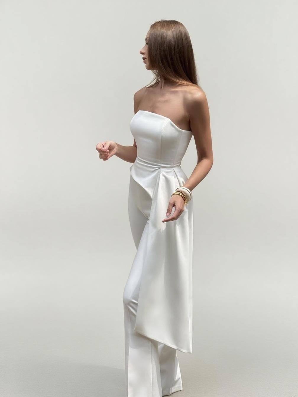Off The shoulder Sleeveless uniquely designed fasionable Satin jump suit