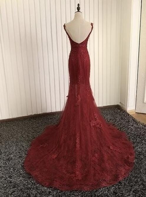 Mermaid style lace straps chapel length yarn wedding dress