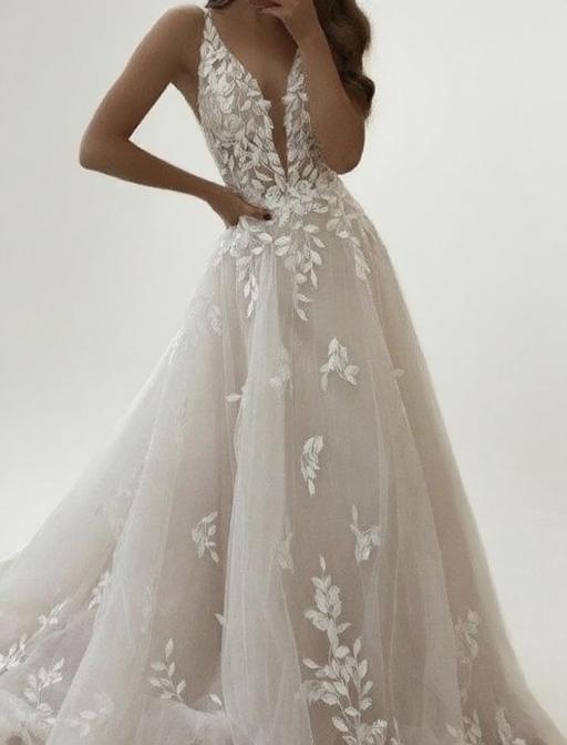 Lace straps sleeveless V neck backless floor length formal dress