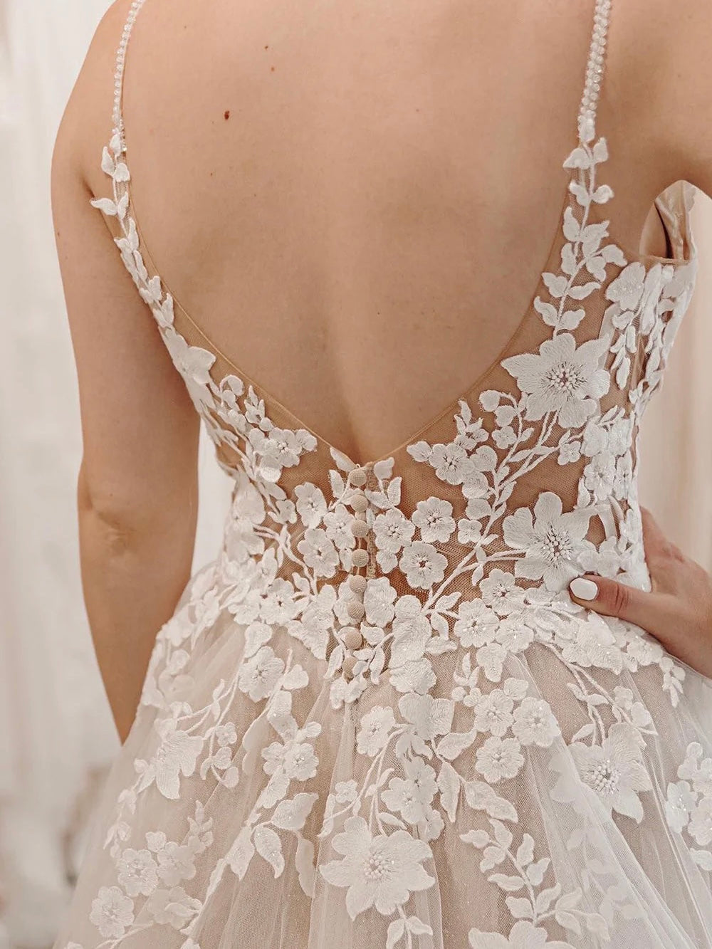 Lace straps sleeveless V neck backless floor length formal dress