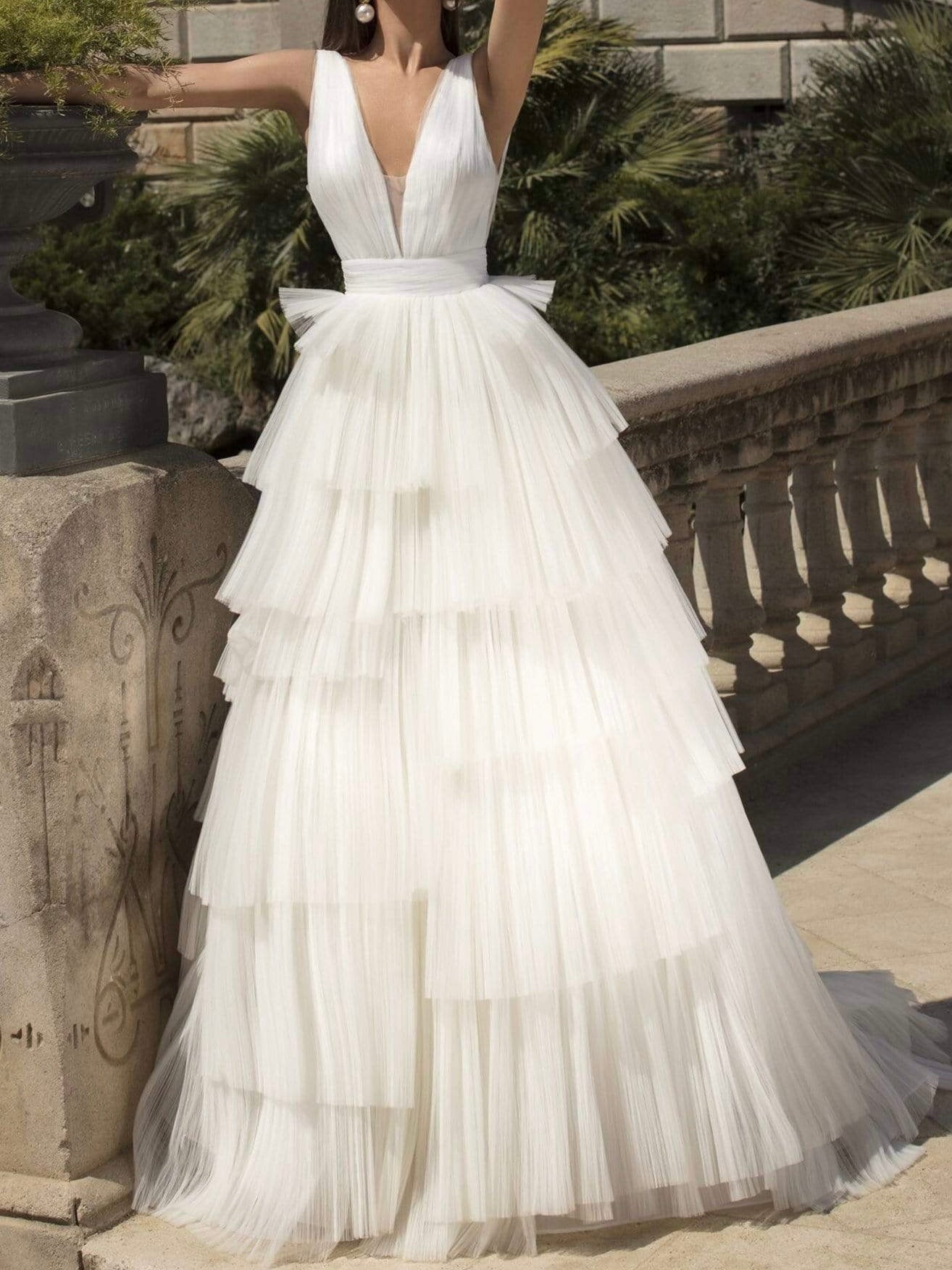 Straps A line sweep length party dress golden color