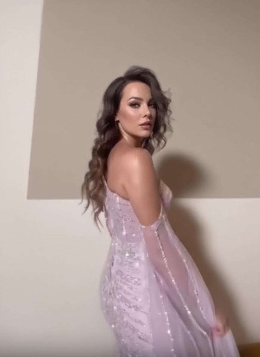One shoulder side split floor length sparkly sequined designed party dress