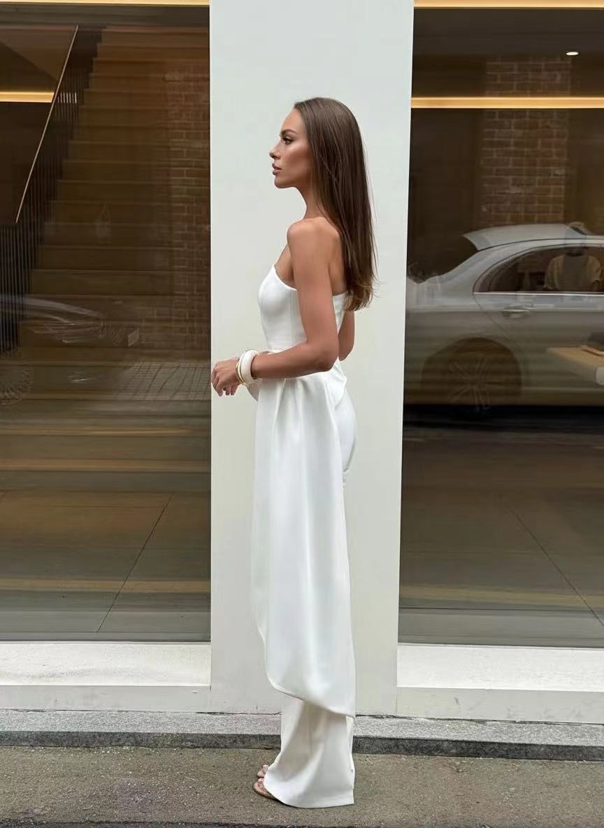 Off The shoulder Sleeveless uniquely designed fasionable Satin jump suit
